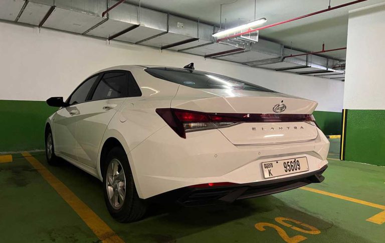 Hyundai Elantra 2022